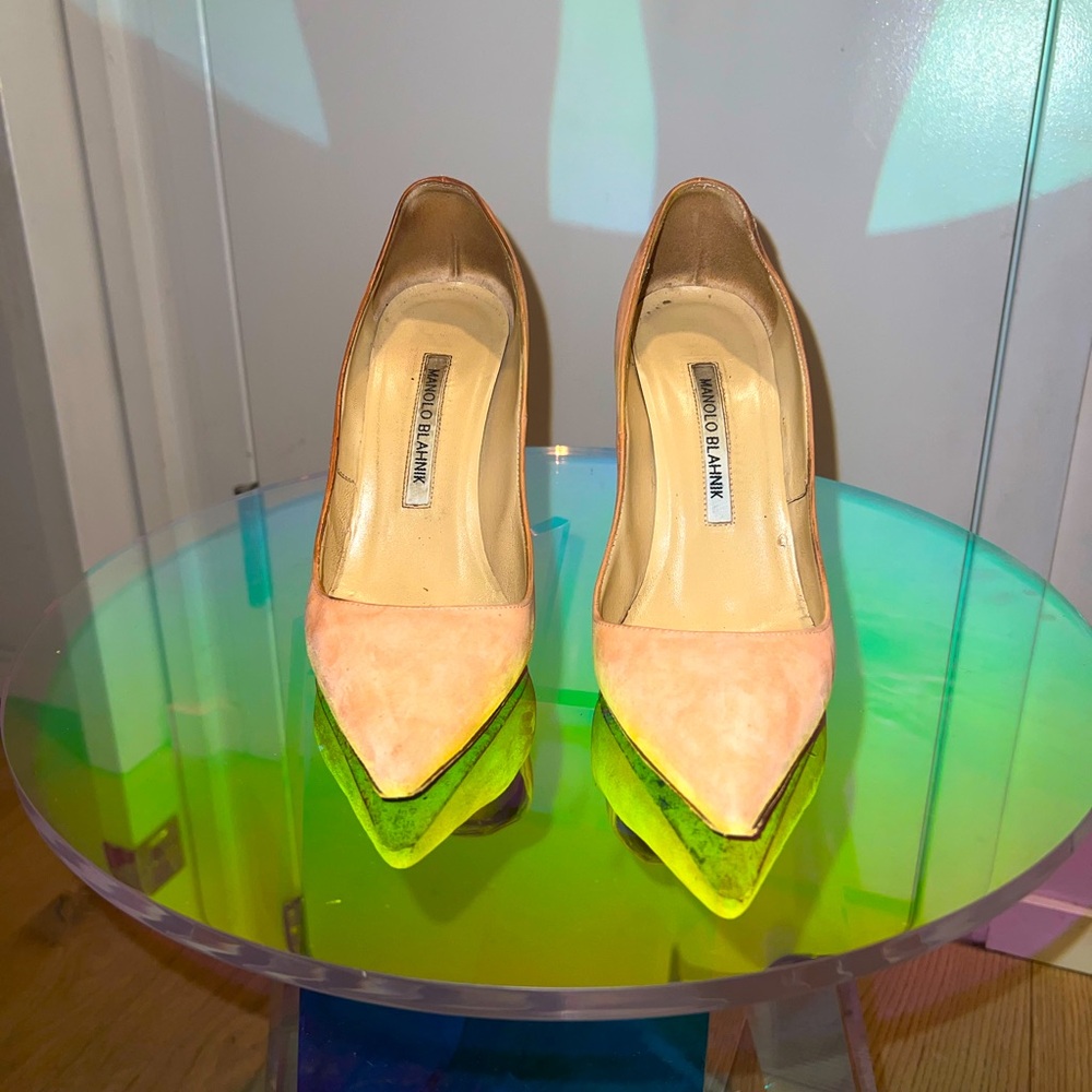 Manolo BB suede pump